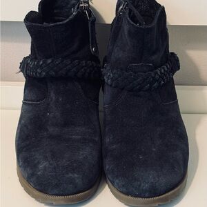 TEVA De La Vina Navy Blue Suede Ankle Boots Size 8 with Ex Sole Treads